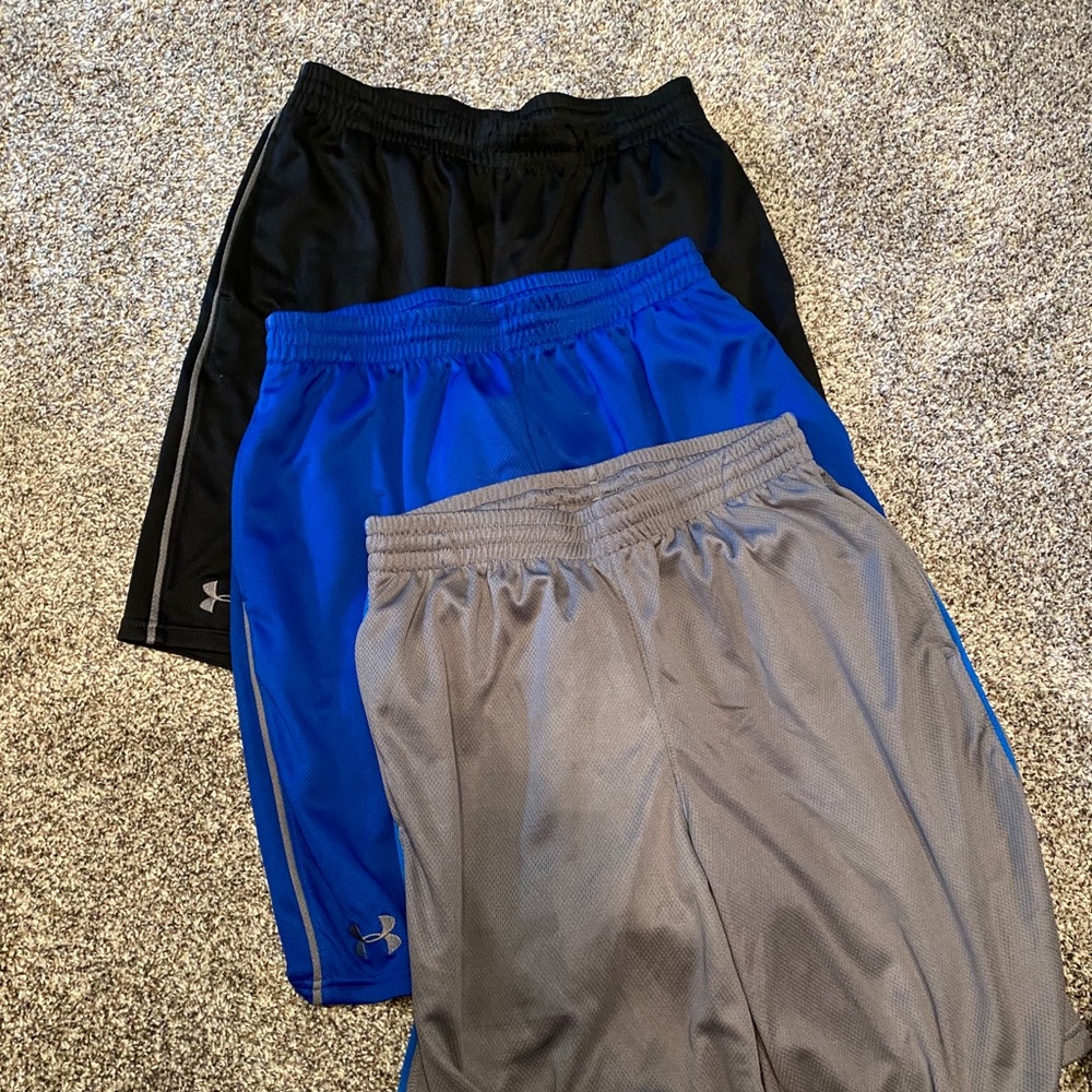 Under Armour Short Bundle (3 shorts)